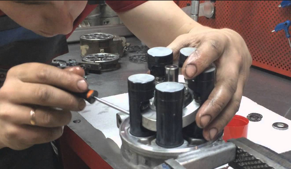 Ремонт компрессора кондиционера на авто в москве